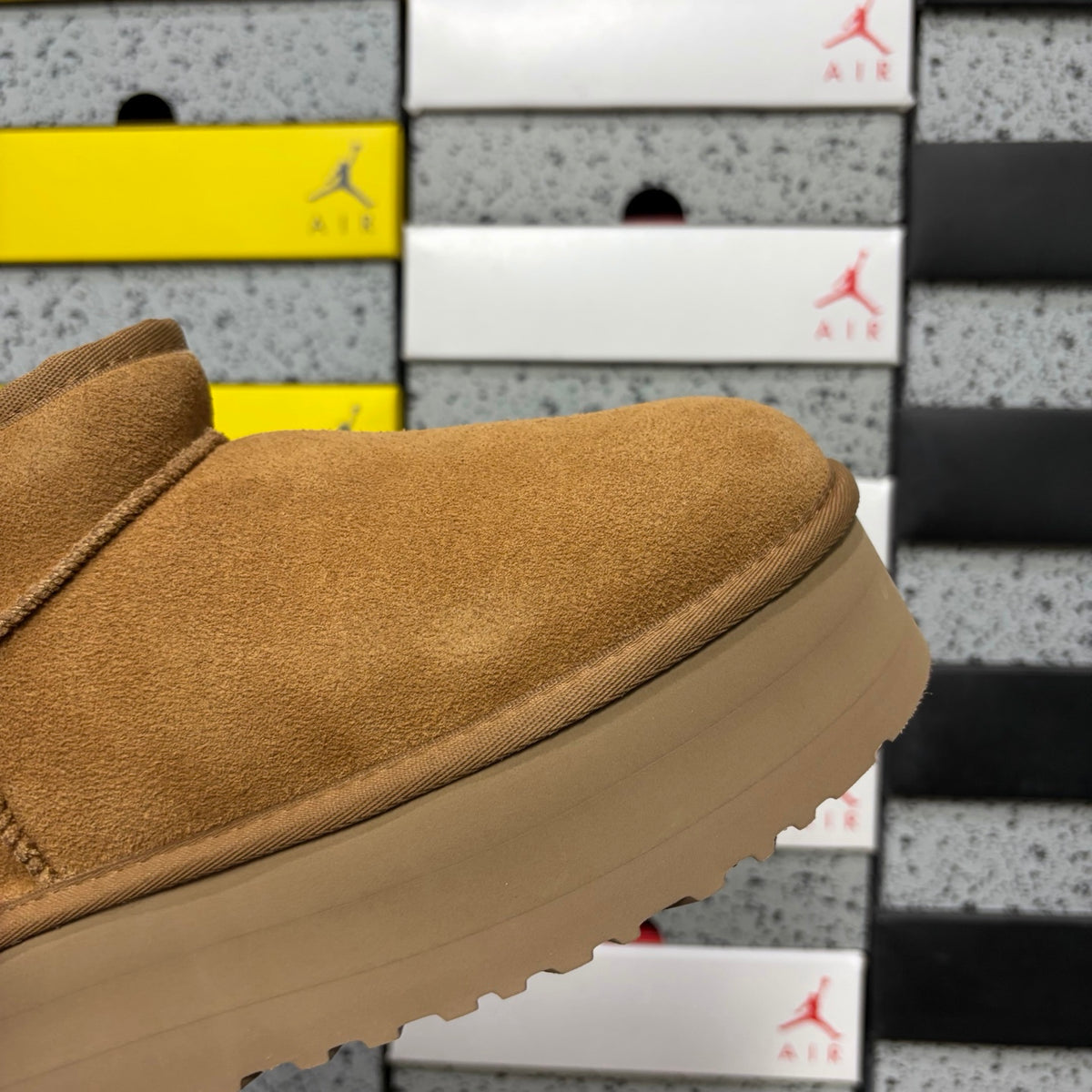 UGG Ultra Mini Platform Boot – Caramel Suede