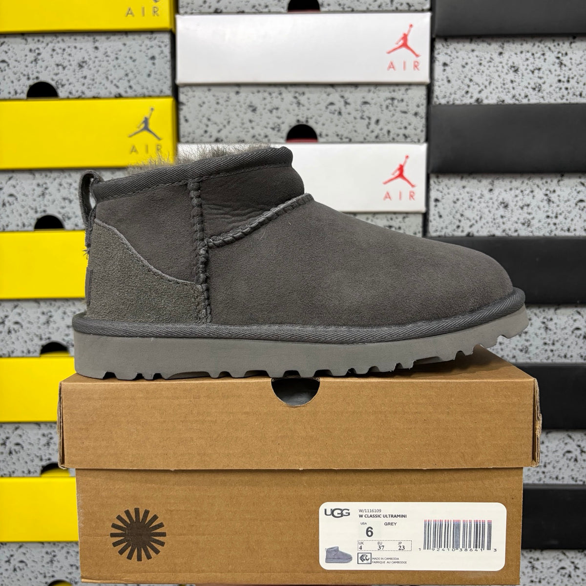 UGG Classic Ultra Mini Boot – Charcoal Suede Ankle Boot with Sheepskin Lining & Tonal Lug Sole