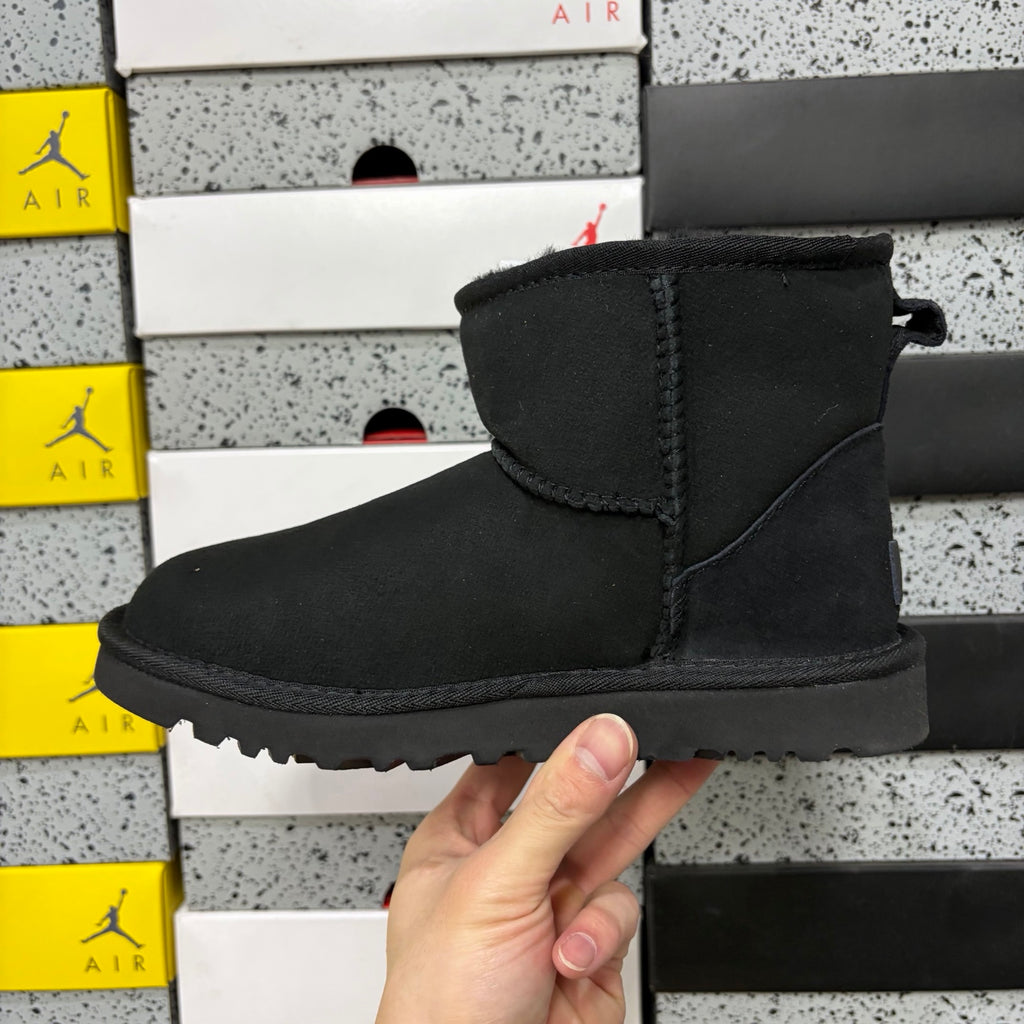UGG Classic Ultra Mini Boot – Black Suede Ankle Boot with Sheepskin Lining & Tonal Lug Sole