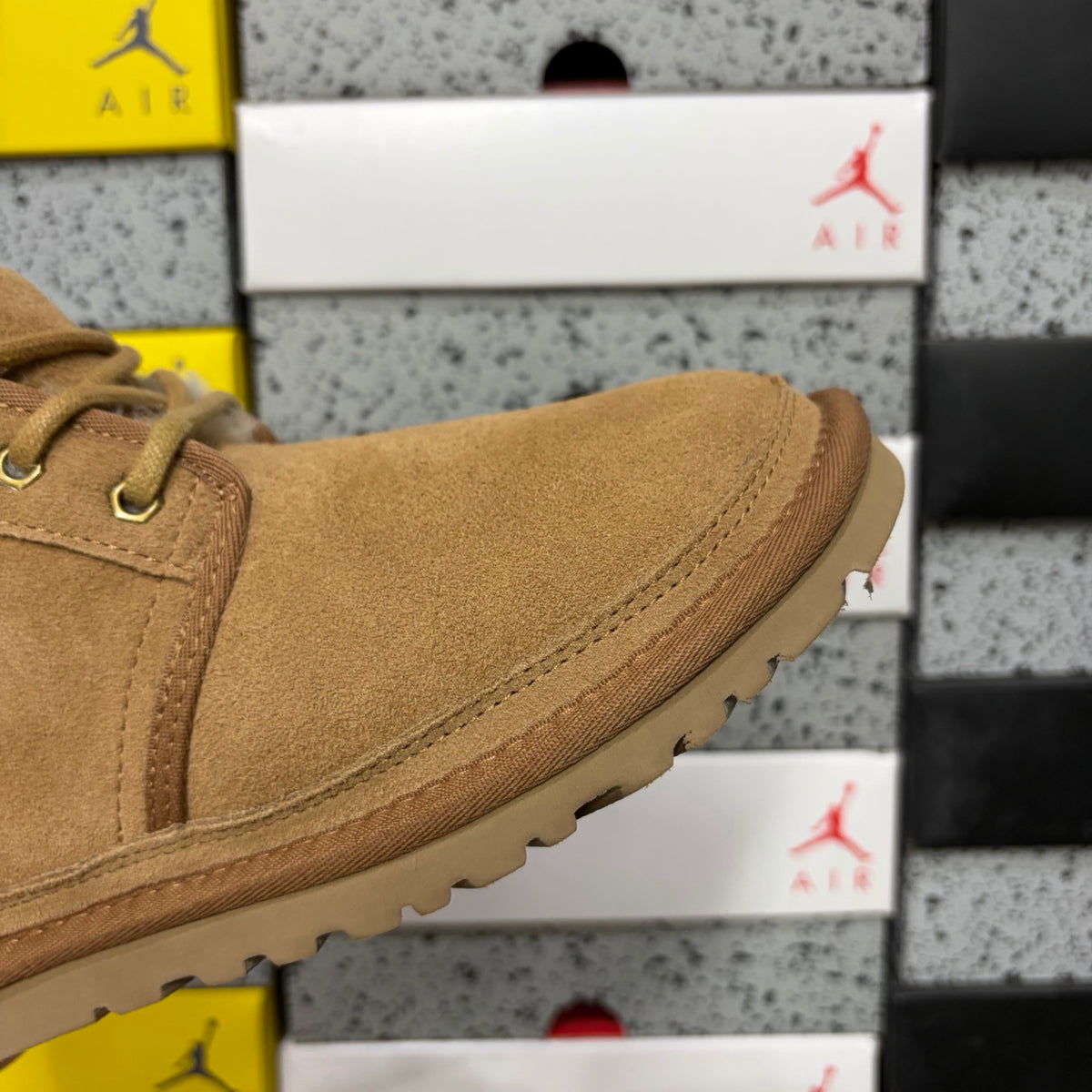 UGG Neumel Boot – Chestnut Suede Lace-Up Chukka with Gold Eyelets, Debossed UGG Logo & Warm Gum Lug Sole