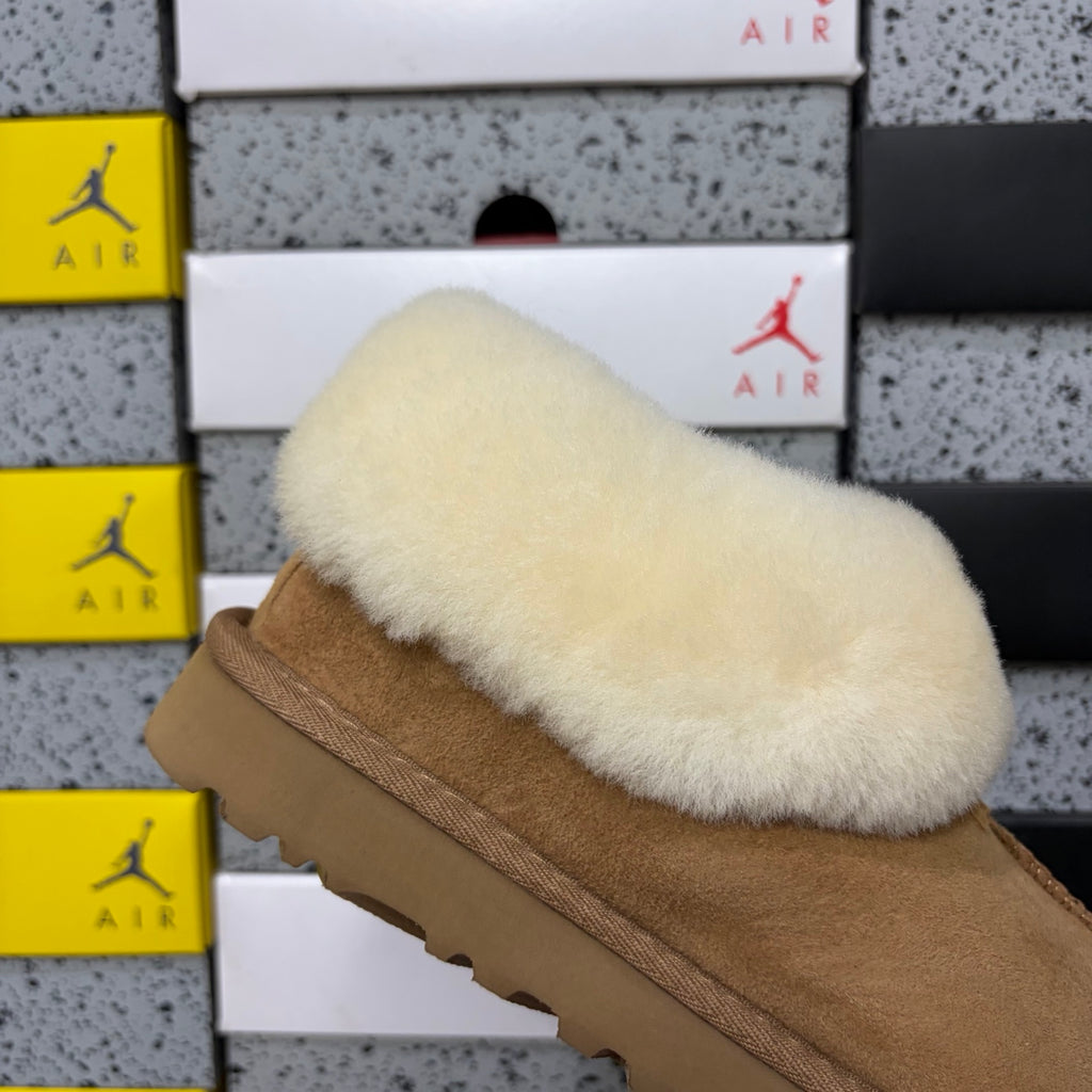 UGG Tazz Slipper – Chestnut Suede Platform Mule with Oversized Cream Sheepskin Fold-Over Cuff