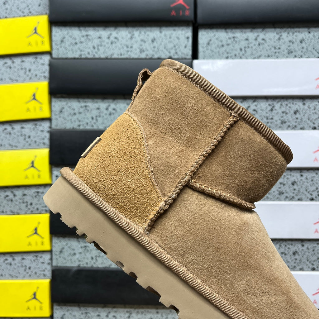UGG Classic Mini Boot – Wheat Suede