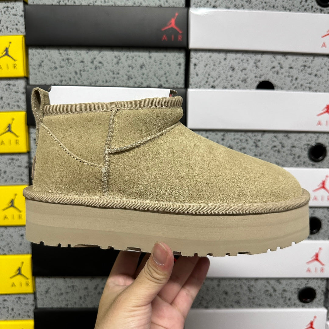 UGG Classic Ultra Mini Platform Boot – Sand Suede