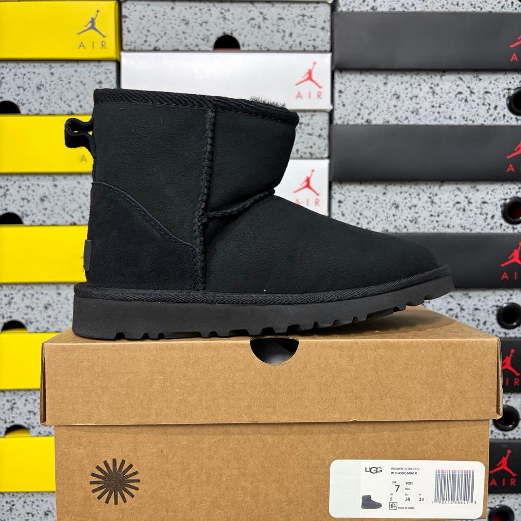 UGG Classic Ultra Mini Boot – Black Suede Ankle Boot with Sheepskin Lining & Tonal Lug Sole