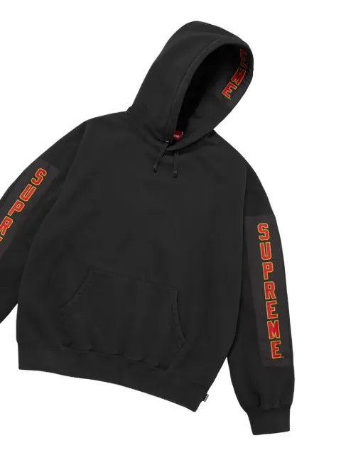 Supreme logo-patch hoodie