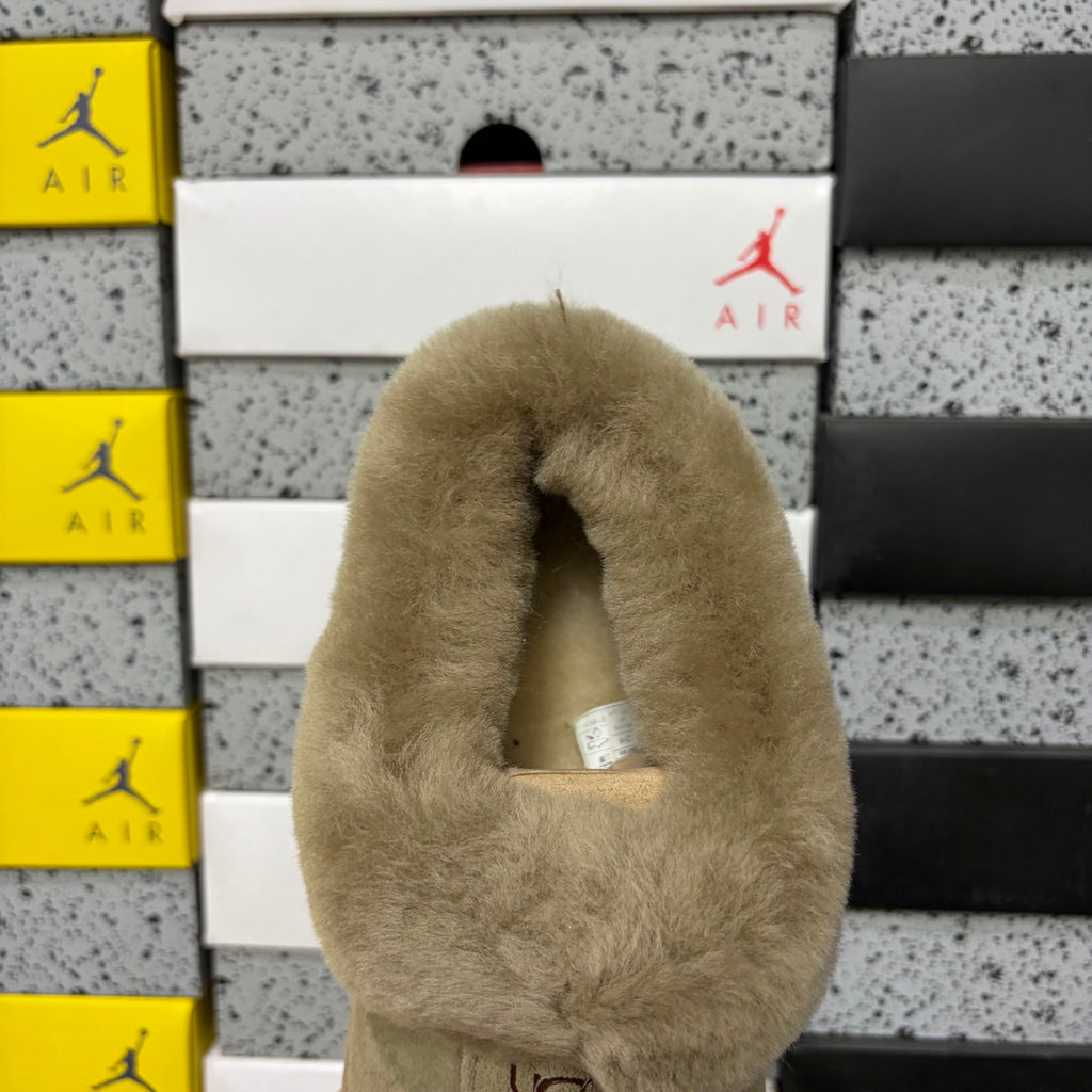 UGG Tazz Slipper – Olive Suede Platform Mule with Tonal Olive Sheepskin Cuff & Gum Lug Sole