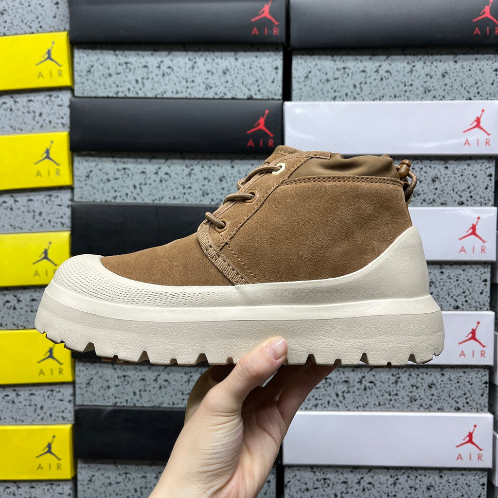 UGG Neumel Boot – Chestnut Suede with Cream Lug Sole