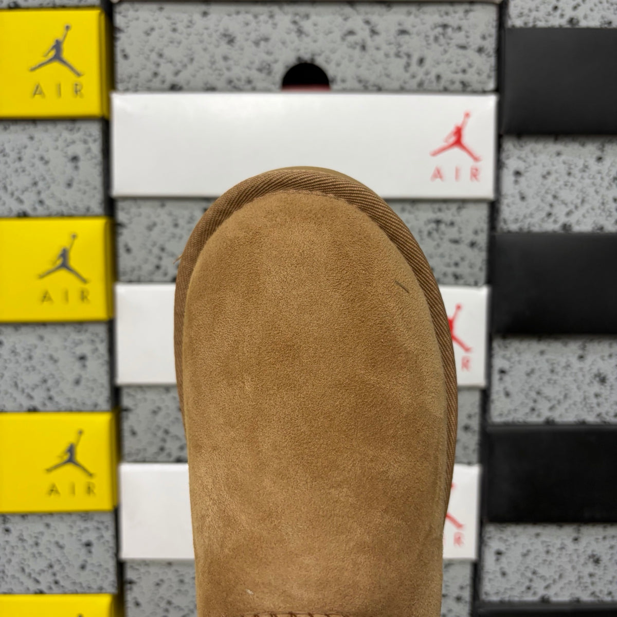 UGG Classic Mini Boot – Chestnut Suede