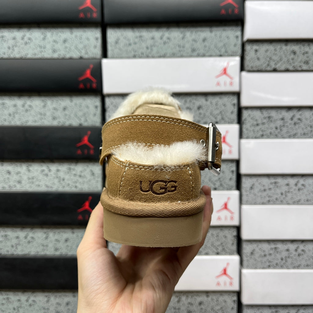 UGG Goldenstar Evelina Clog – Chestnut Suede Platform Clog with Silver Buckle & Sheepskin Lining