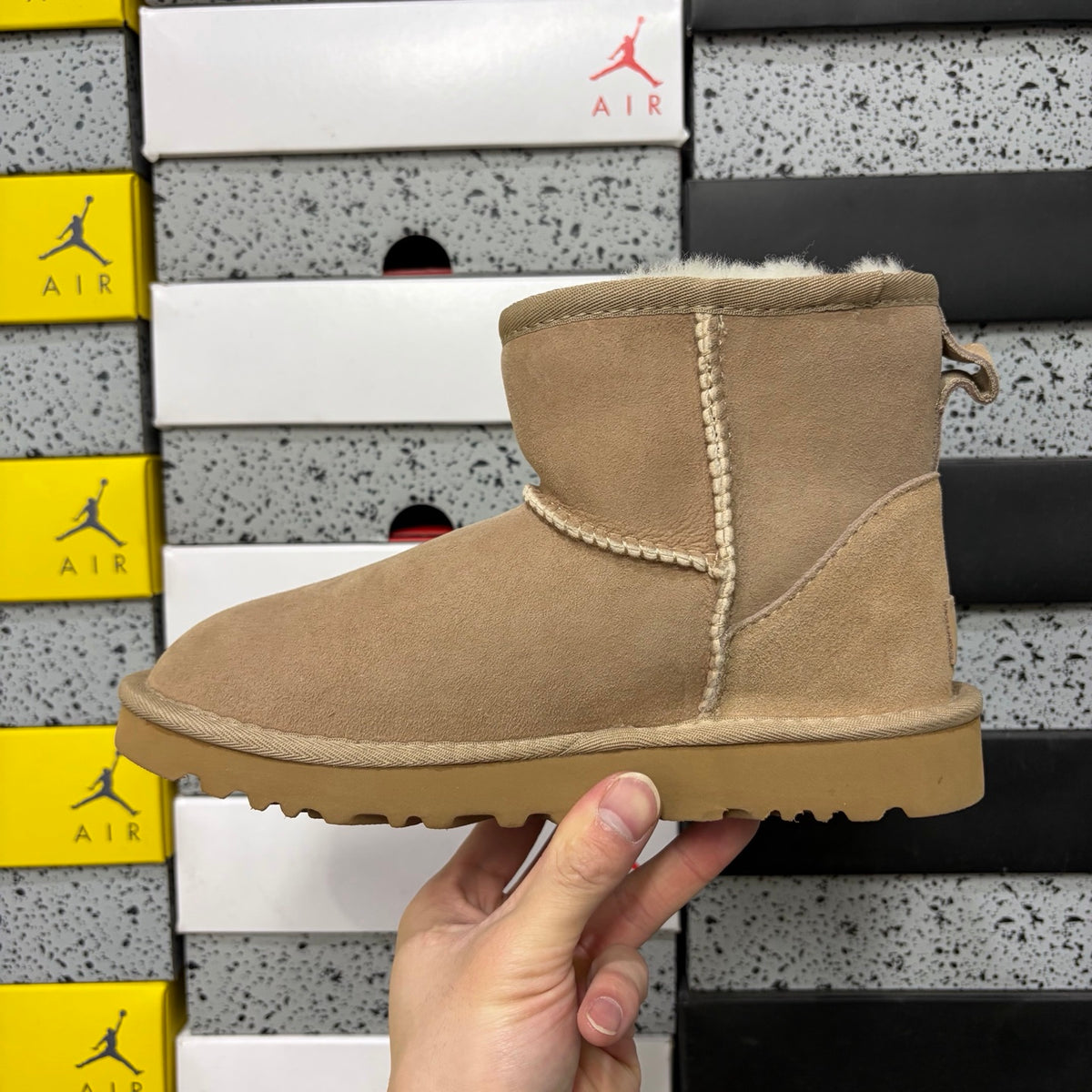 UGG Classic Mini II Boot – Sand Suede