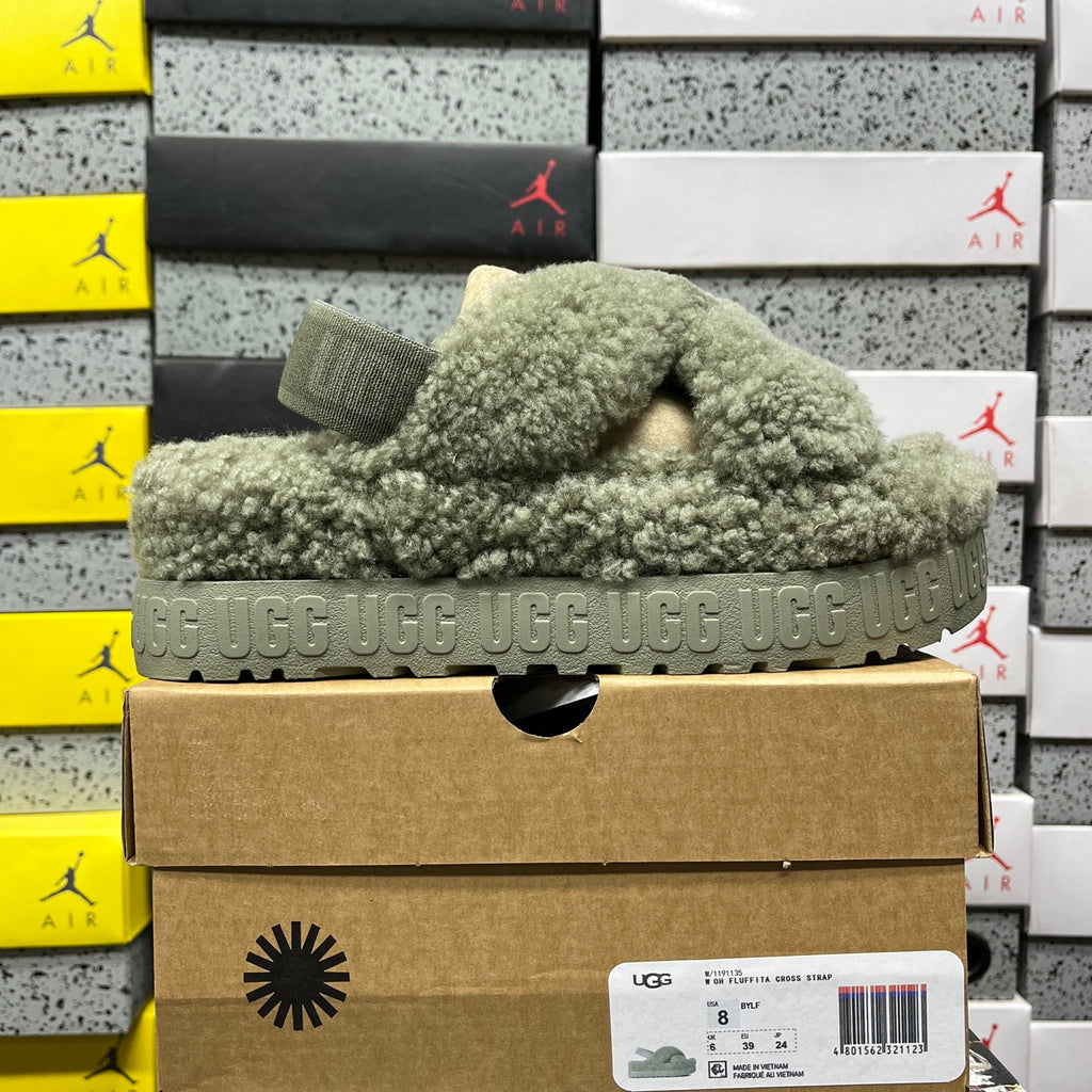 UGG Fluff Sugar Slide – Sage Teddy Shearling Crossband Sandal with Tonal Elastic Strap & Branded Platform
