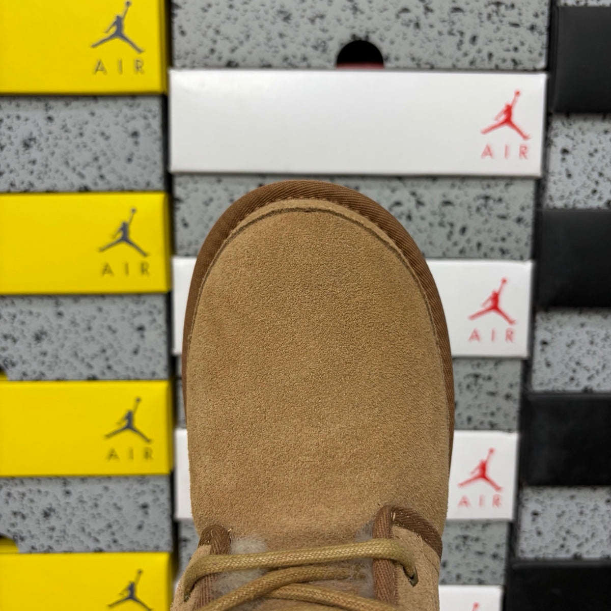 UGG Neumel Boot – Chestnut Suede Lace-Up Chukka with Gold Eyelets, Debossed UGG Logo & Warm Gum Lug Sole