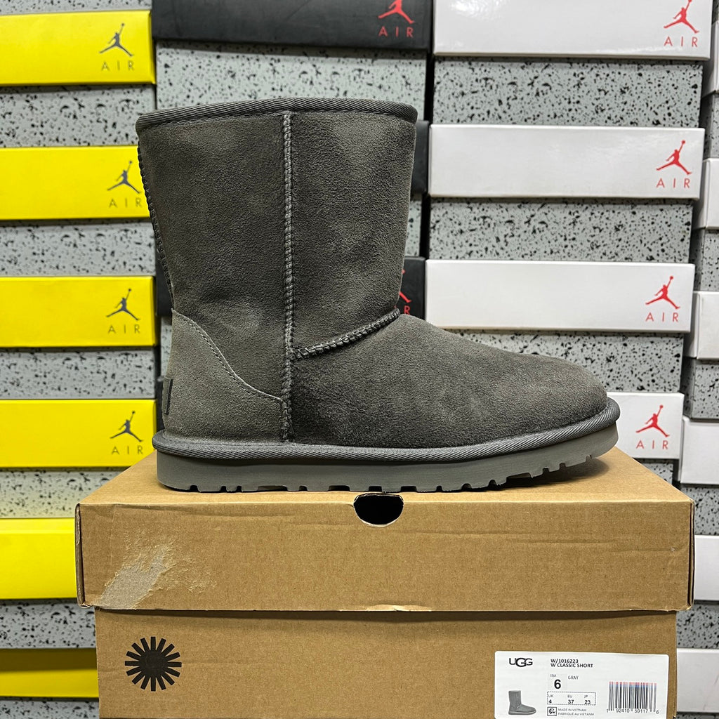 UGG Classic Short Boot – Charcoal Grey Suede