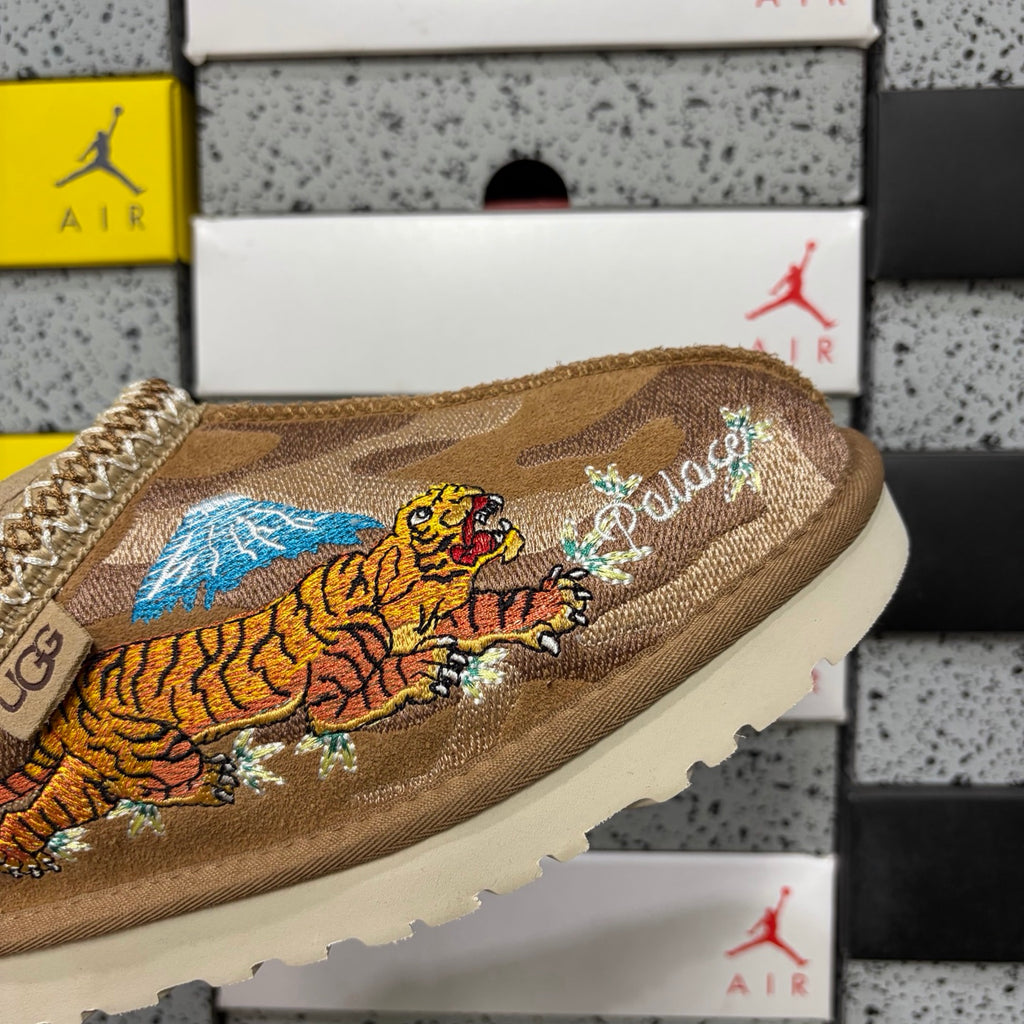 UGG Tazz Slipper – Chestnut Suede with Tiger & Mount Fuji Embroidery, Braid Trim & Platform Lug Sole