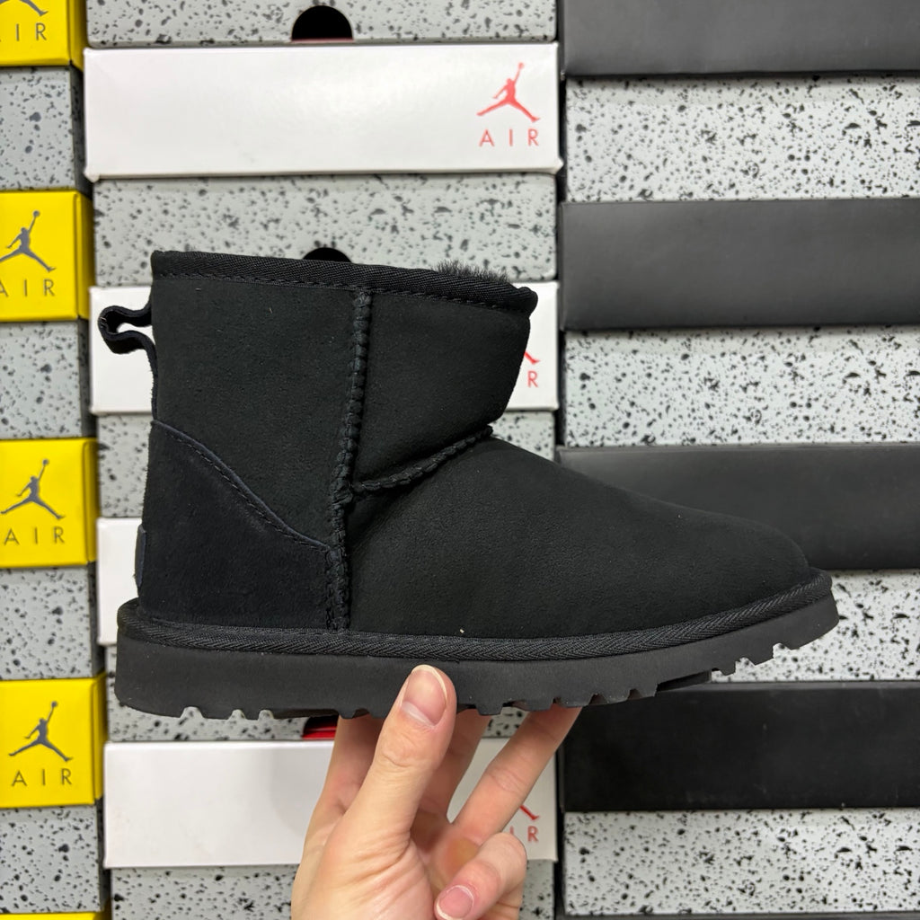 UGG Classic Ultra Mini Boot – Black Suede Ankle Boot with Sheepskin Lining & Tonal Lug Sole