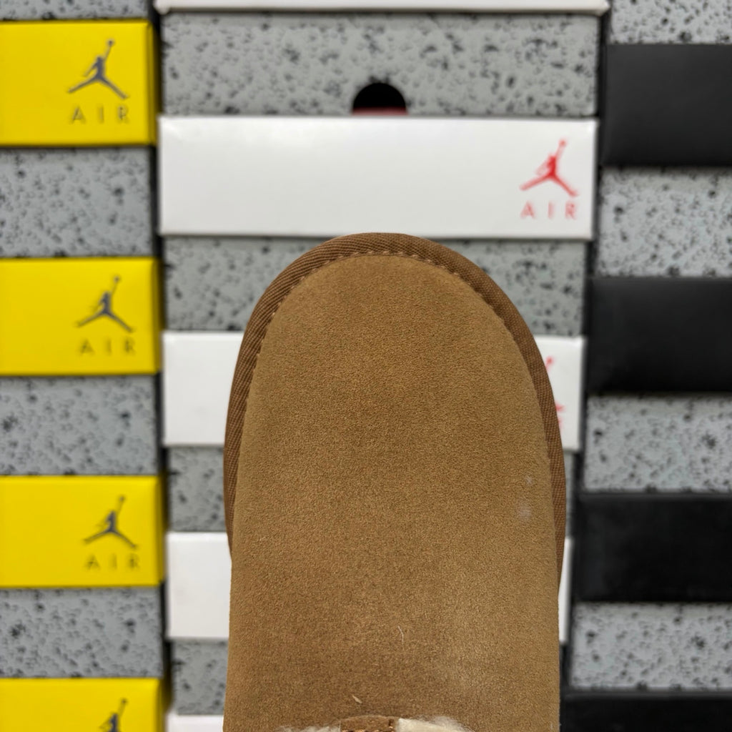 UGG Round-Toe Buckle Mid-Shaft Boot – Chestnut Suede with Sheepskin Lining