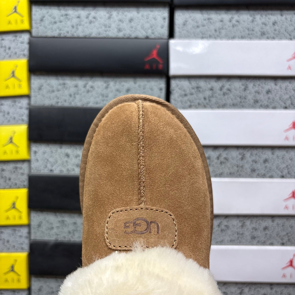 UGG Tazzette Slipper – Chestnut Suede with Fluffy Cream Sheepskin Cuff