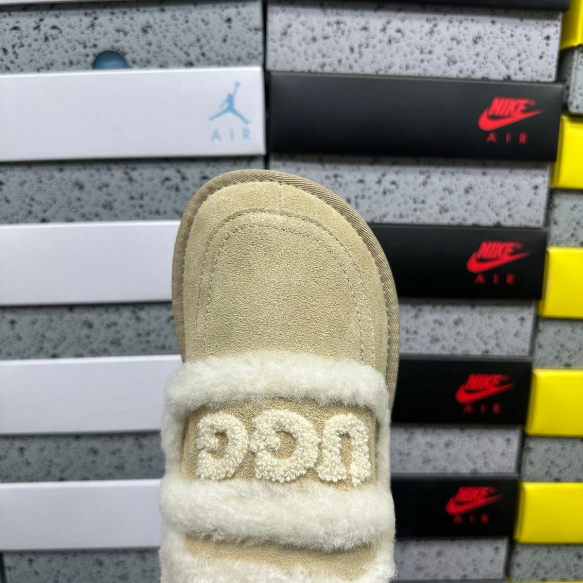 UGG Cozee Squish Slide – Sand Suede Open-Toe Sandal with Cream Shearling Knot Strap & Tonal Lug Sole