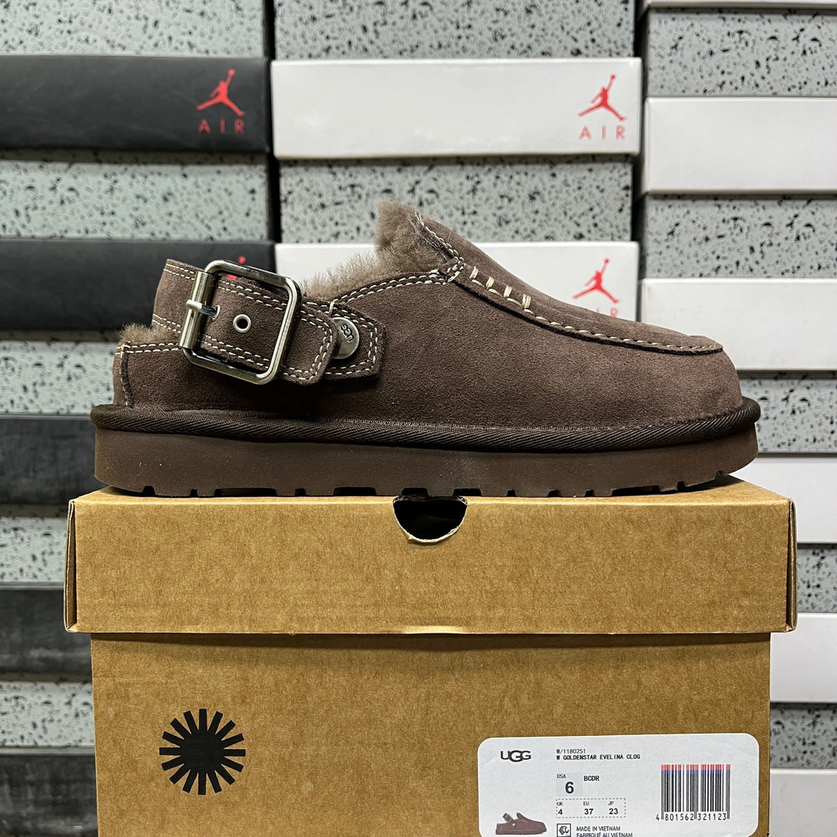 UGG Goldenstar Evelina Clog – Espresso Suede Platform Clog with Snap Closure & Sheepskin Lining