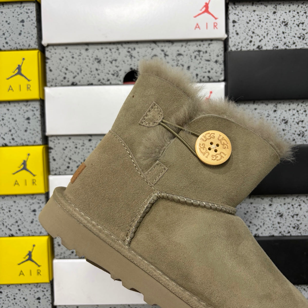UGG Bailey Button Mini Boot – Khaki Suede