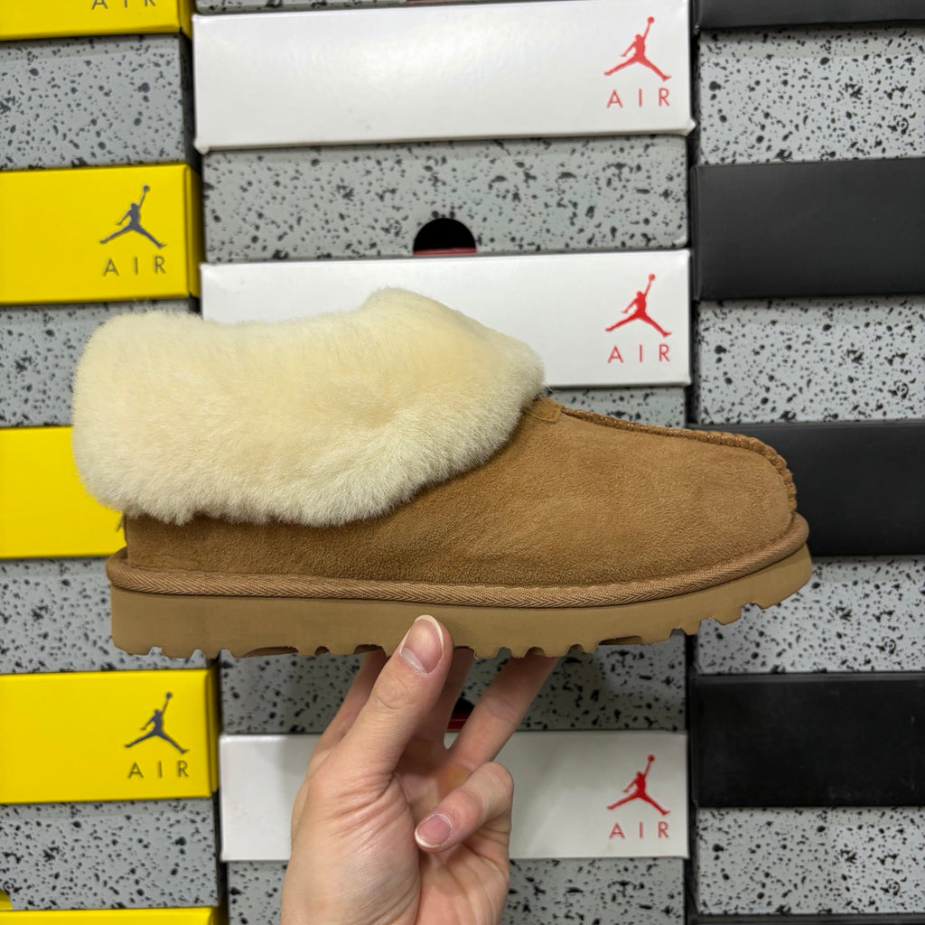 UGG Tazz Slipper – Chestnut Suede Platform Mule with Oversized Cream Sheepskin Fold-Over Cuff