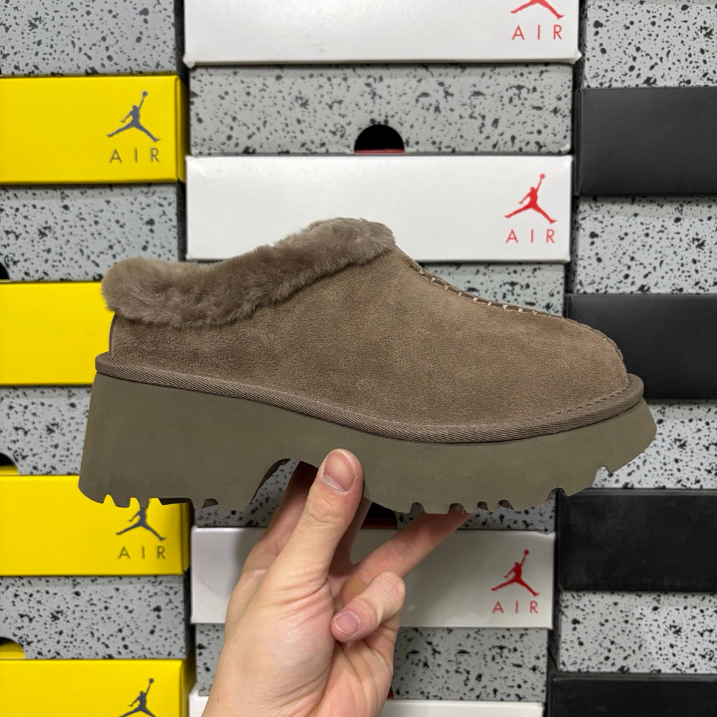UGG Fisherman Wedge Slide – Walnut with Genuine Sheepskin Footbed