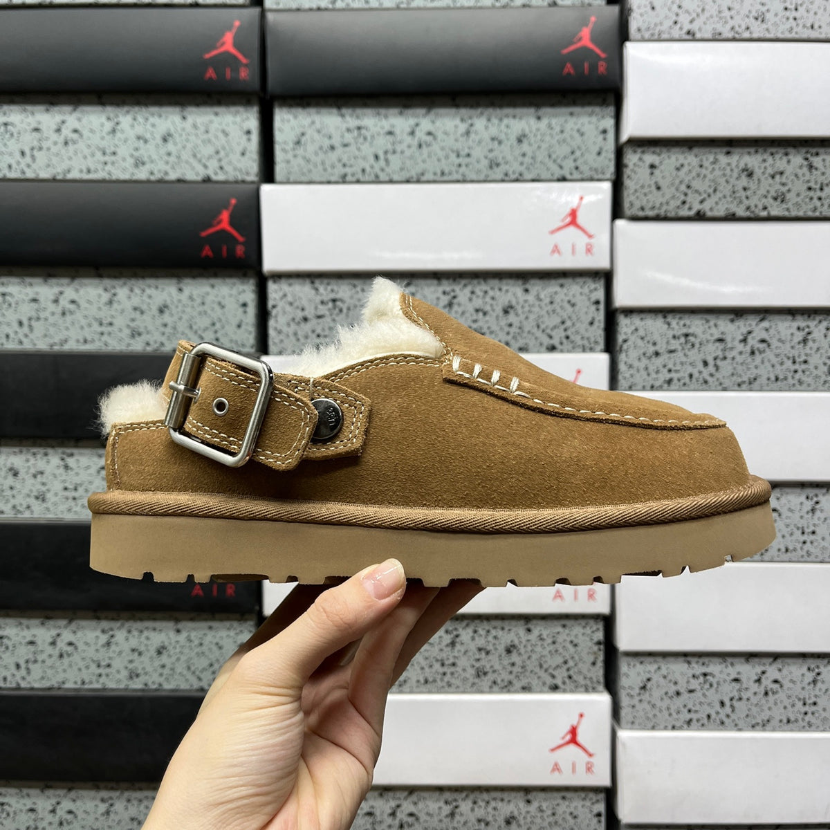 UGG Goldenstar Evelina Clog – Chestnut Suede Platform Clog with Silver Buckle & Sheepskin Lining