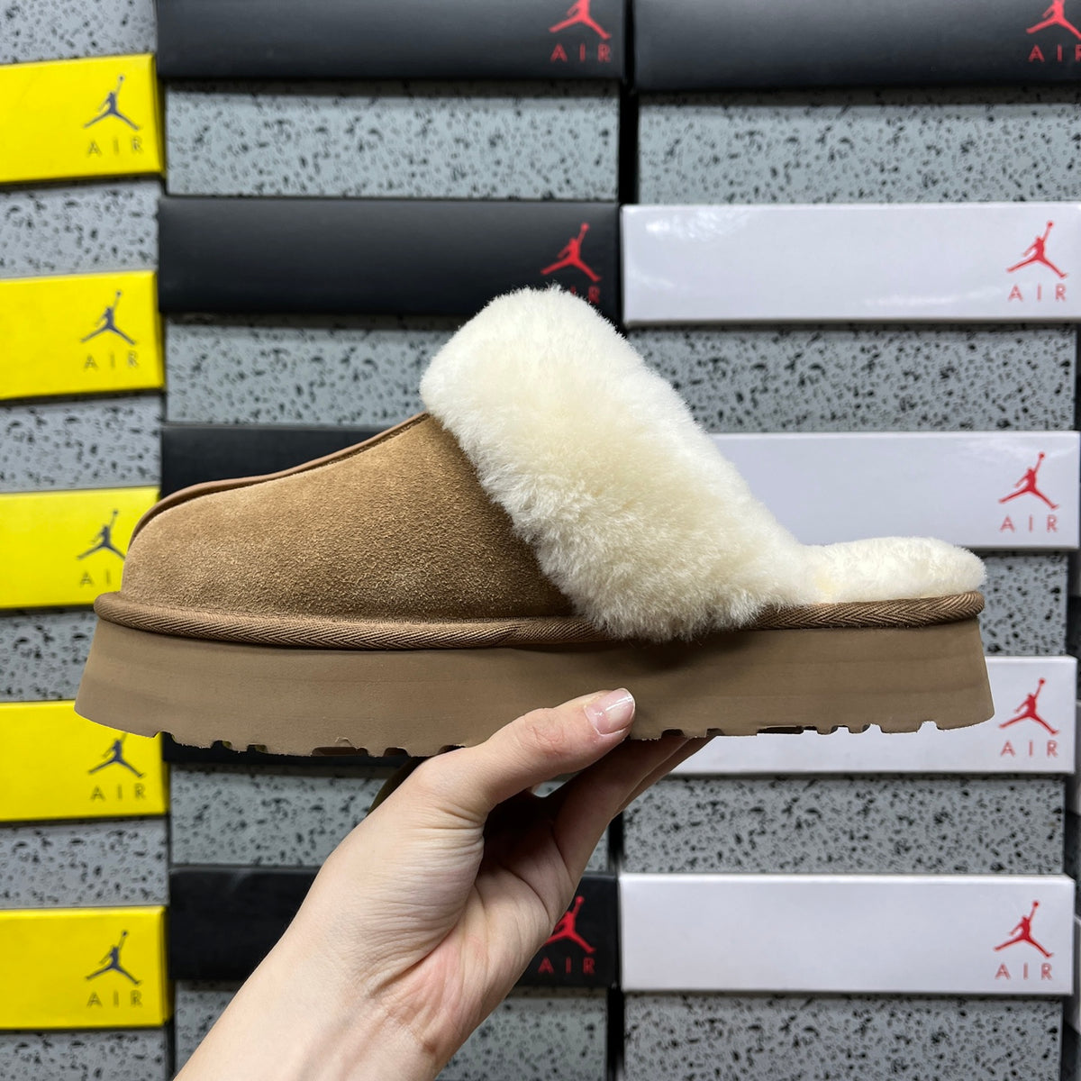 UGG Classic Ultra Mini Boot – Chestnut Suede