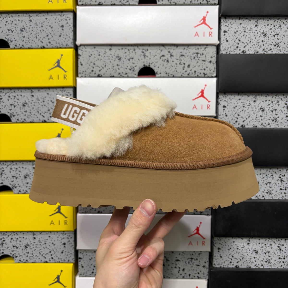 UGG Star Strap Slide – Chestnut with Genuine Sheepskin Footbed