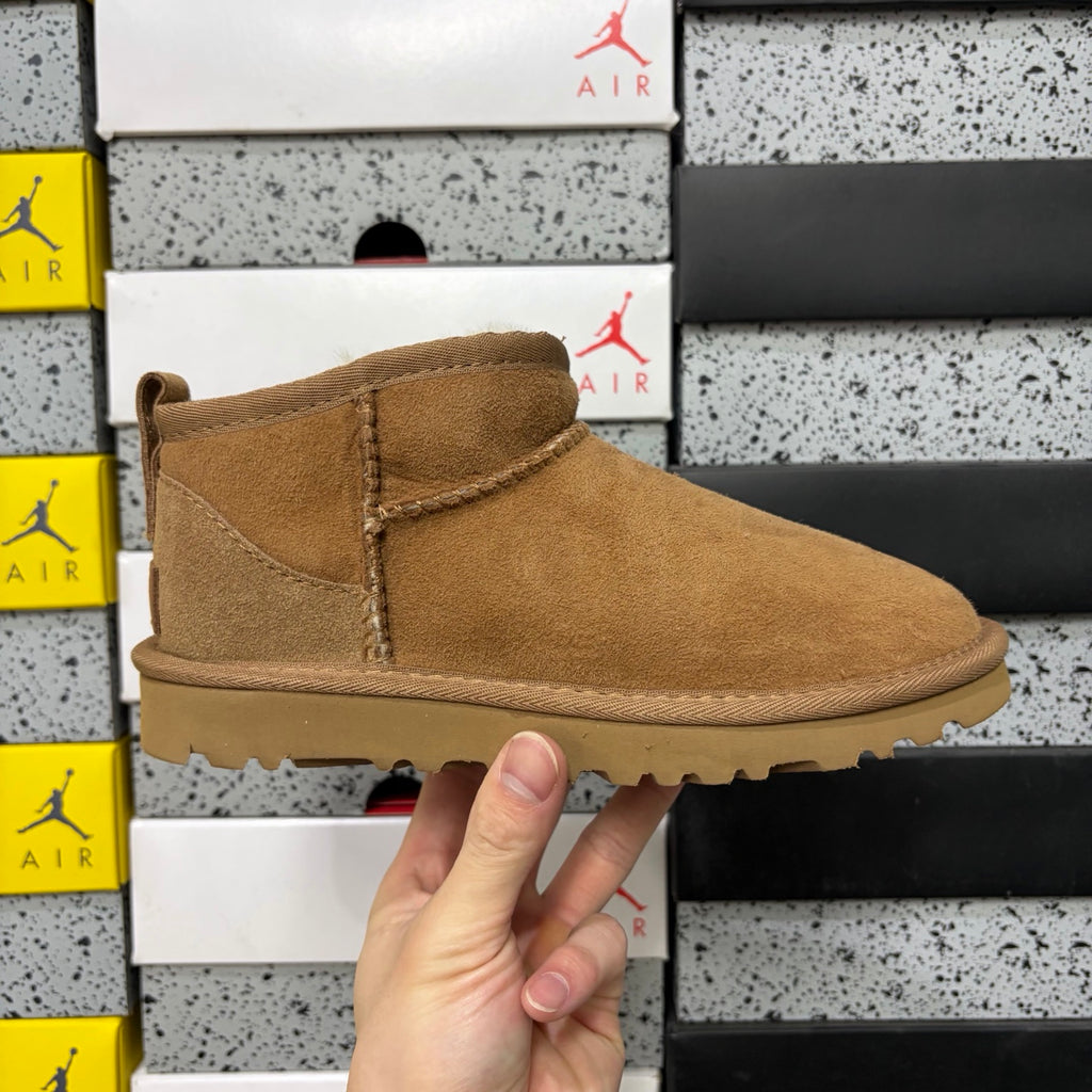 UGG Classic Ultra Mini Boot – Chestnut Suede Ankle Boot with Sheepskin Lining & Tonal Lug Sole