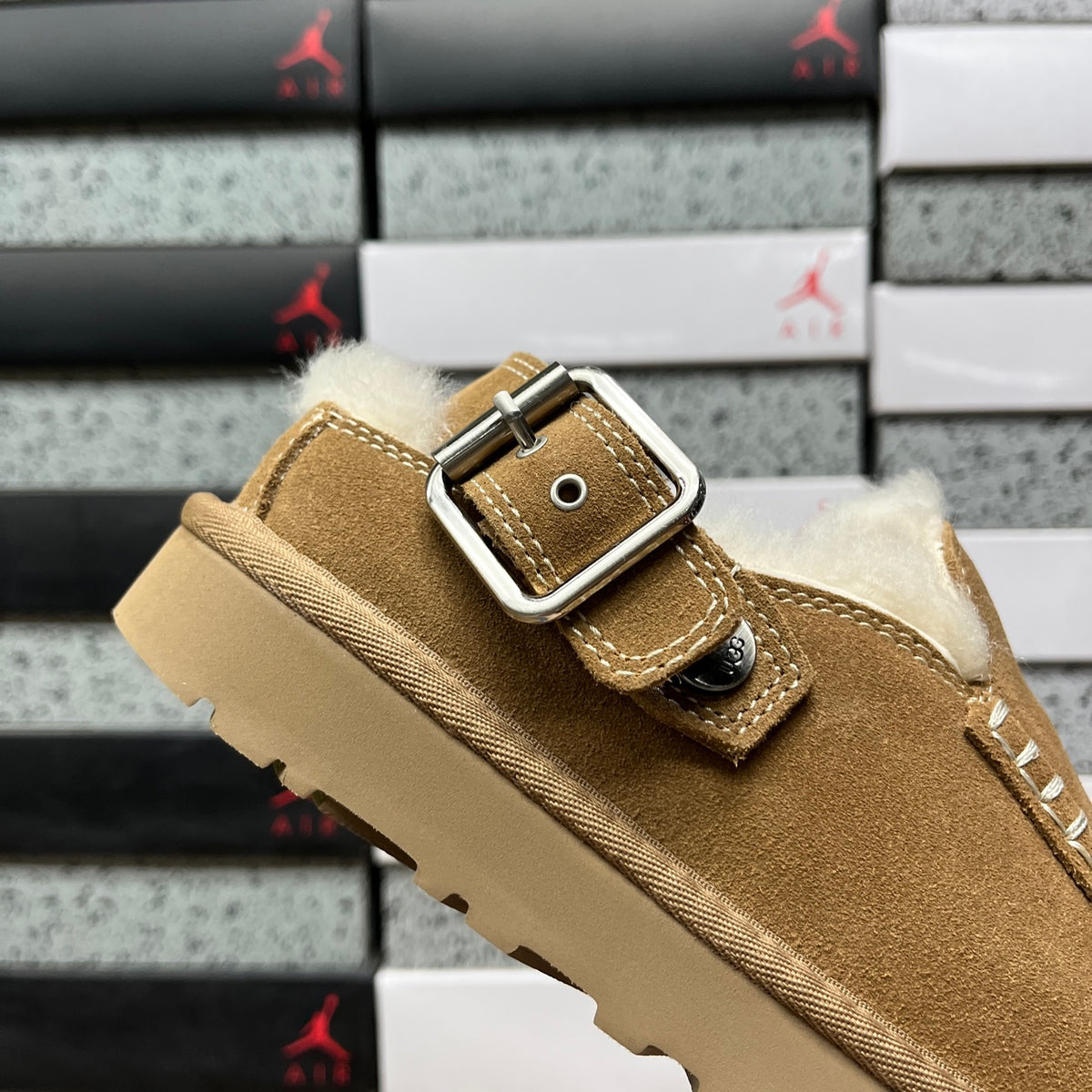 UGG Goldenstar Evelina Clog – Chestnut Suede Platform Clog with Silver Buckle & Sheepskin Lining