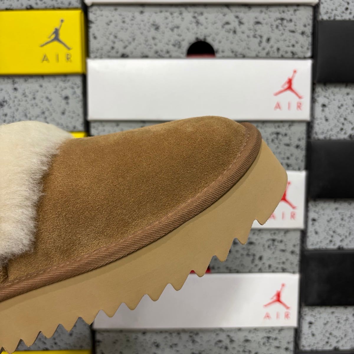 UGG Kallen Lace – Chestnut Suede Platform Bootie with Cream Sheepskin Cuff, Back Lace Detail & Warm Gum Sawtooth Sole
