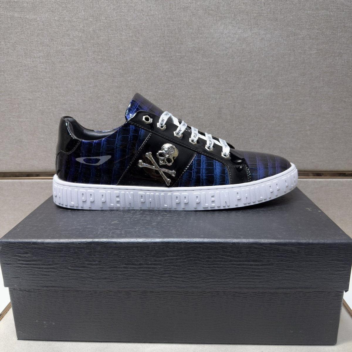 Philipp Plein Men's Plaid Low-Top Sneakers