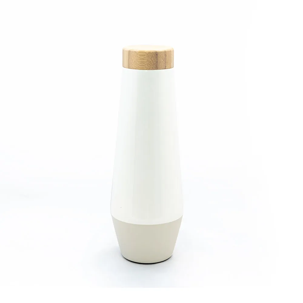 17oz. Mercedes Thermal Bottle with Bamboo Lid