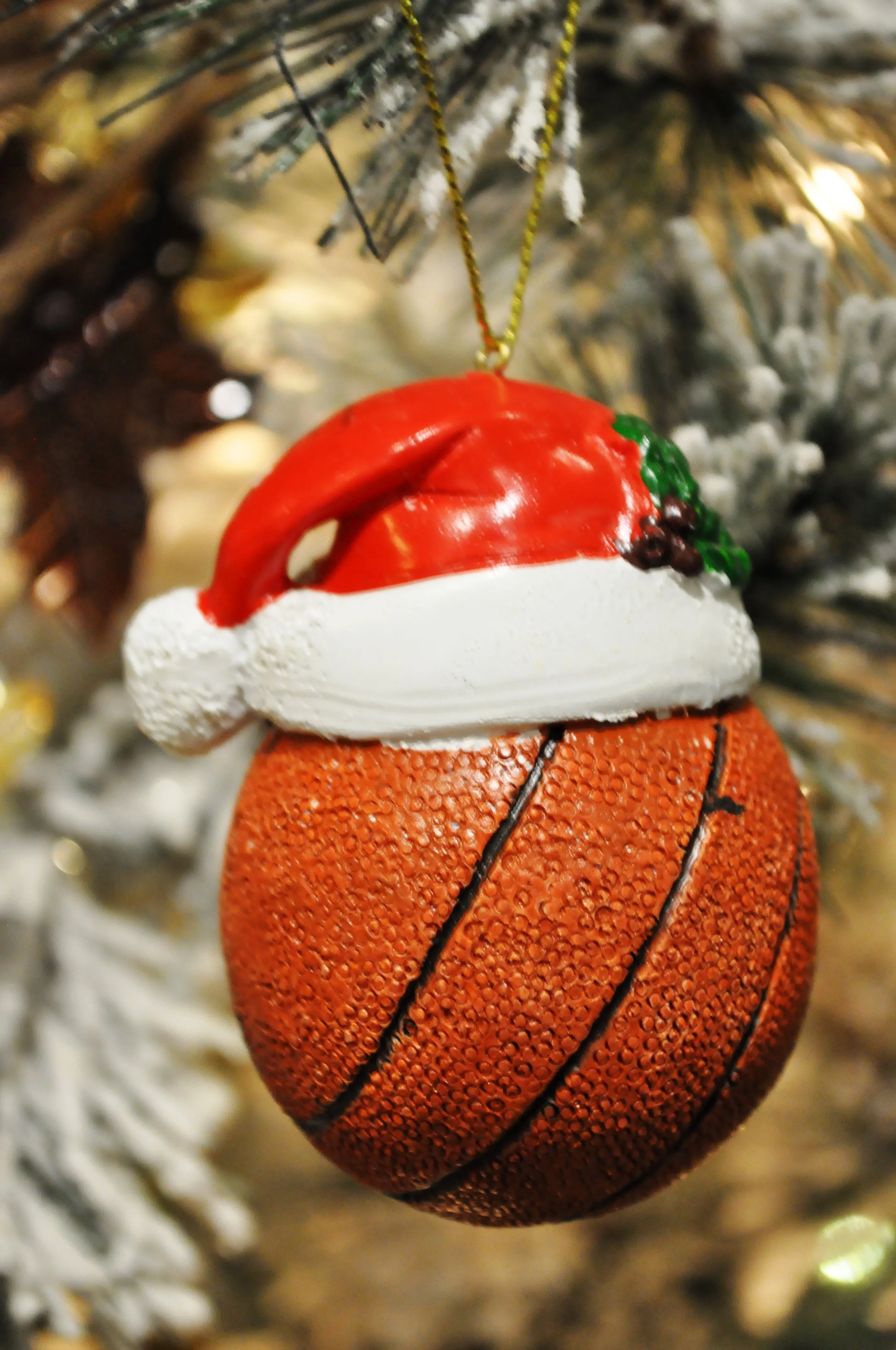 Basketball W/Santa Hat